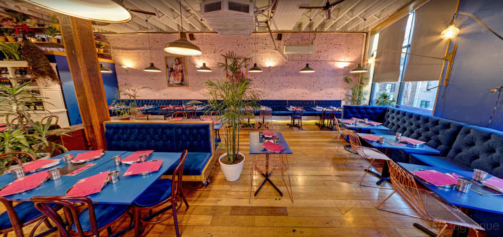 Entire Venue at Don't Tell Aunty photo 3