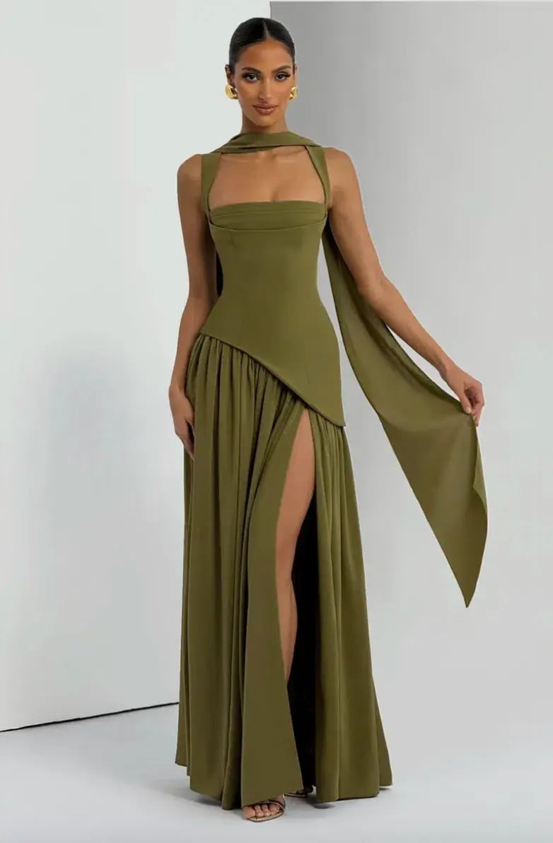 Tullulah Maxi Dress Deep Olive S/8 photo 5