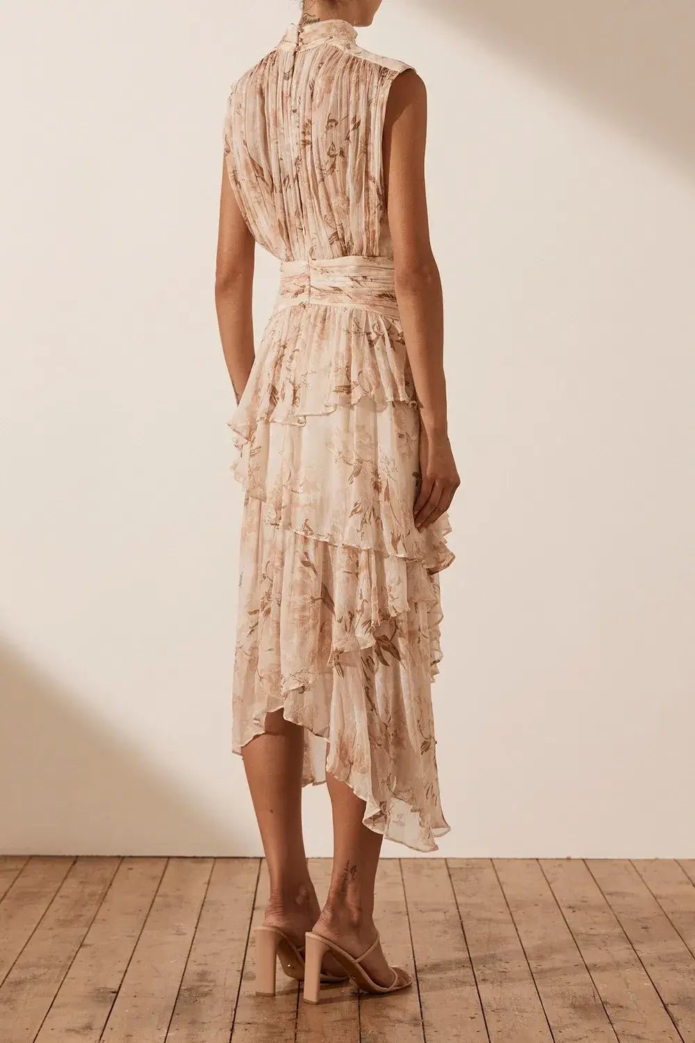 Shona Joy Nina Sleeveless Ruched Midi Dress Print Size 8 photo 3