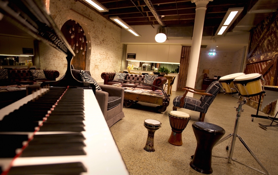 Sound Studio / Edit Suite / Creative Space in Sydney CBD photo 3