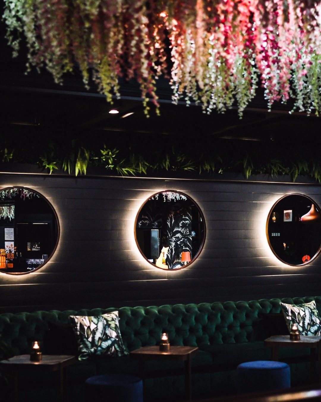 THE LOUNGE at Mr. Mista photo 4