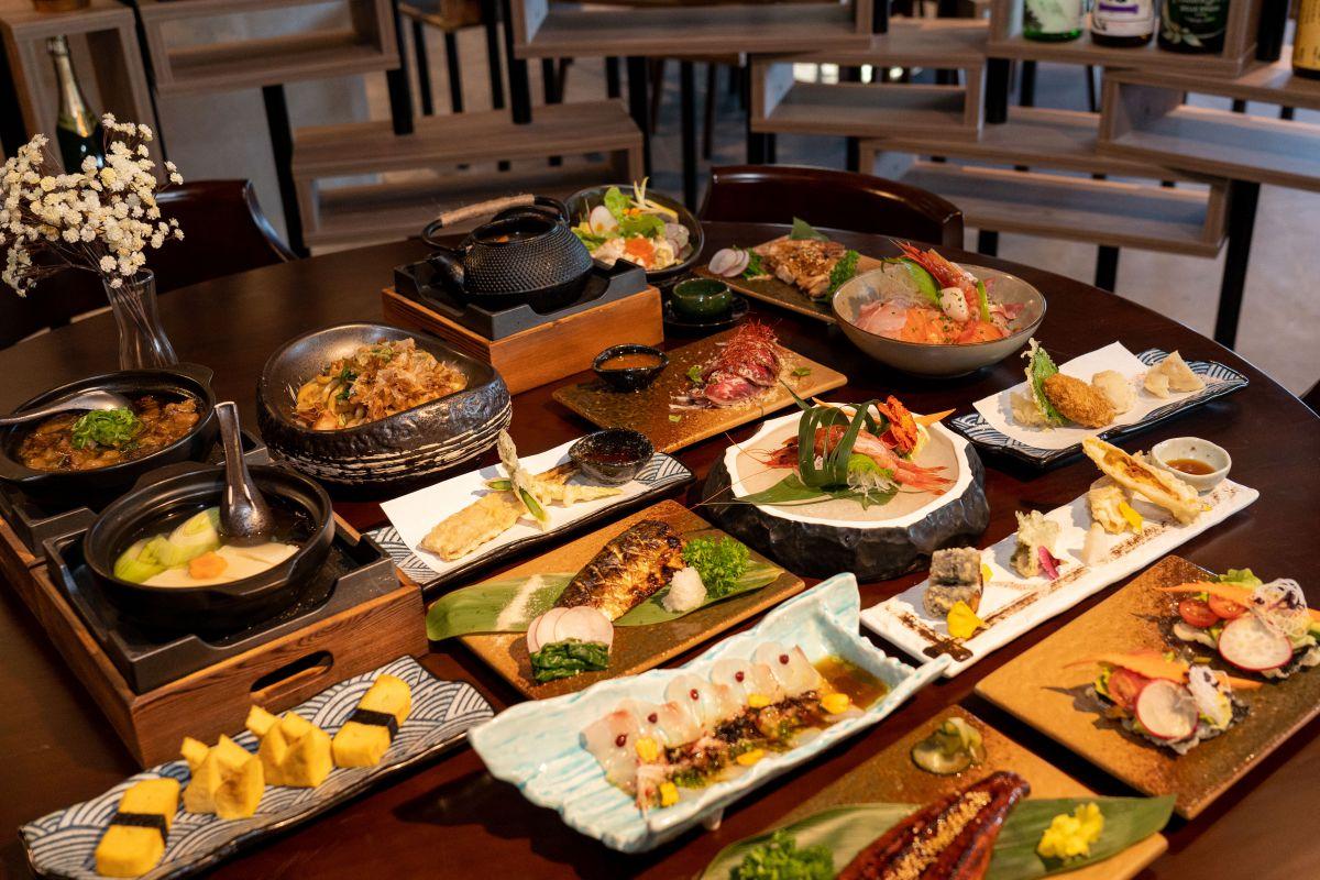 Bar Balcony at Tenya Japanese Restaurant & Bar photo 6