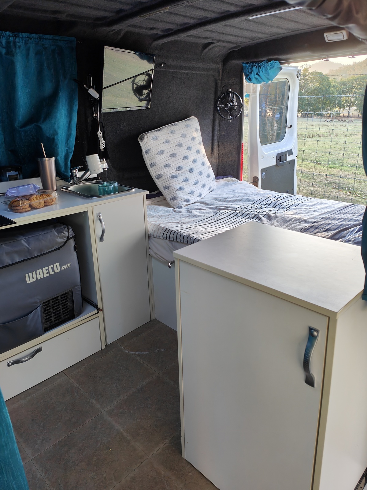 My Cozy Van - NEW LISTING photo 7