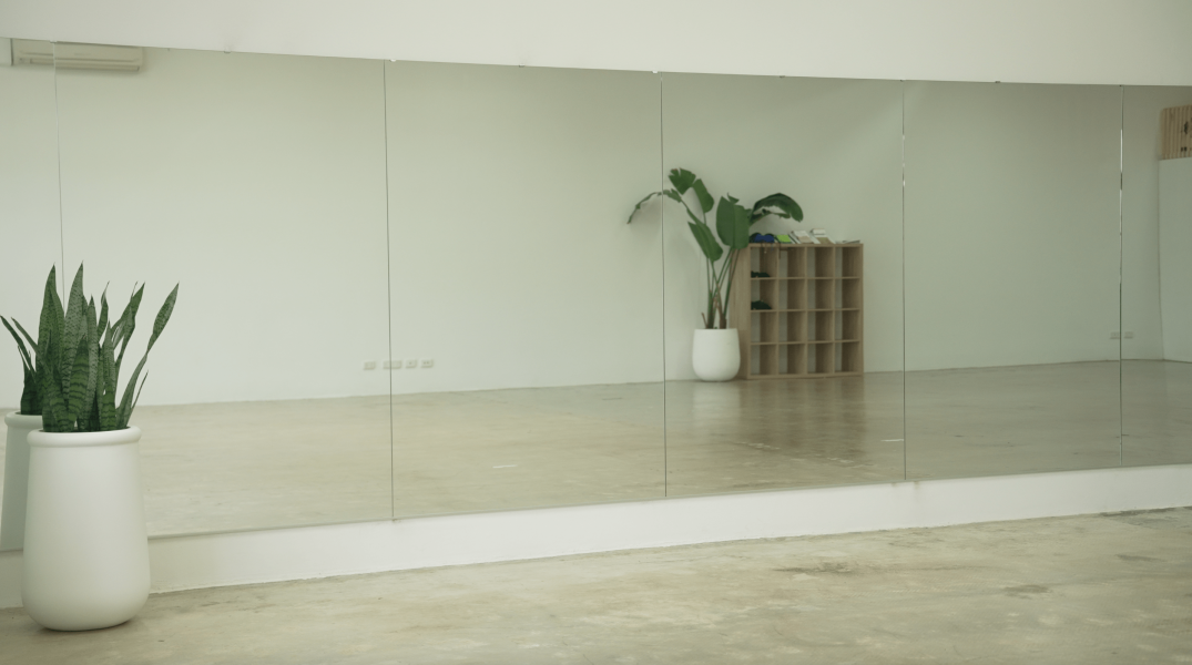 Your Blank Canvas Space for Hire photo 3