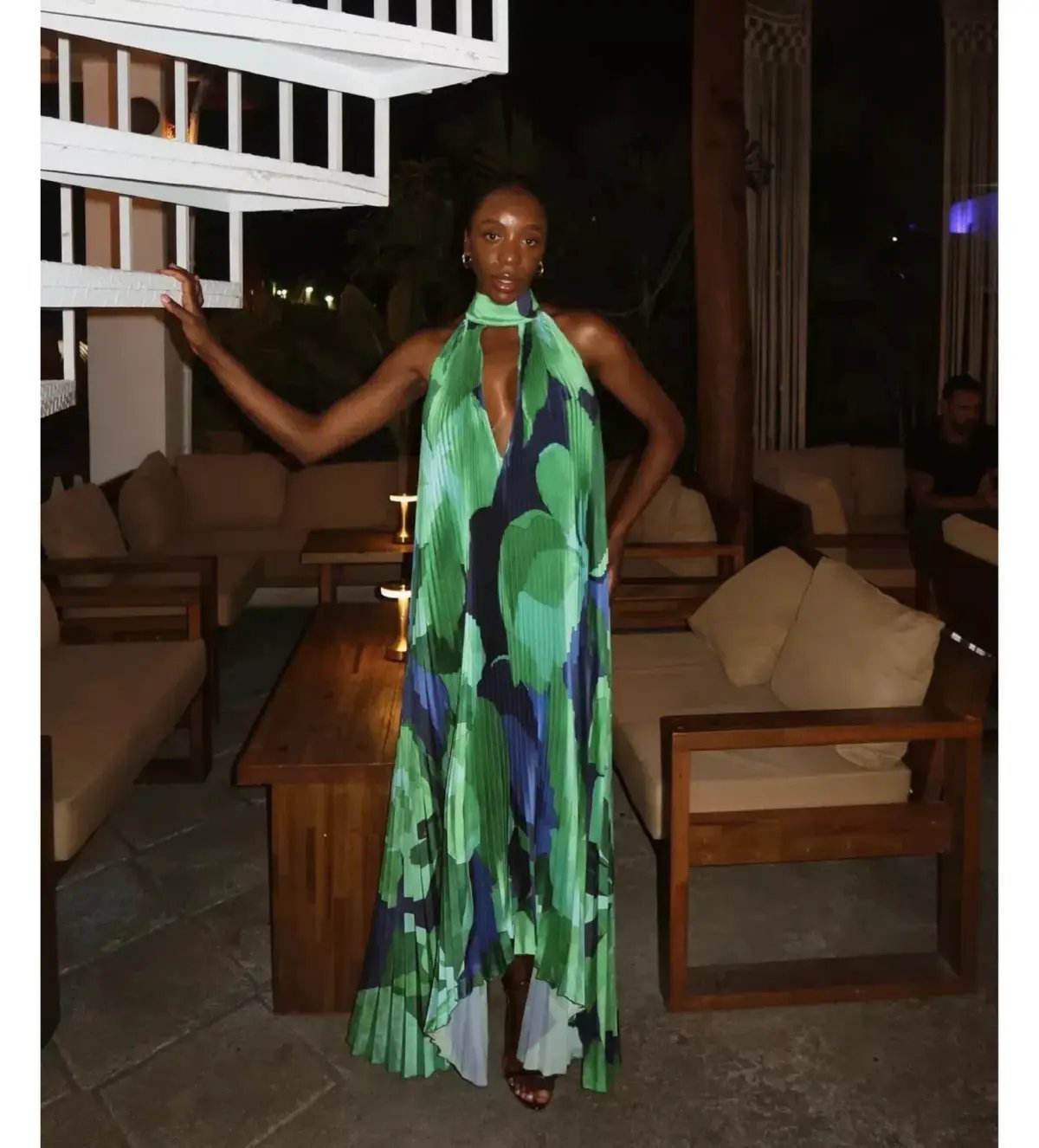 L’Idee Opera Gown Capri Green Size 8 photo 2