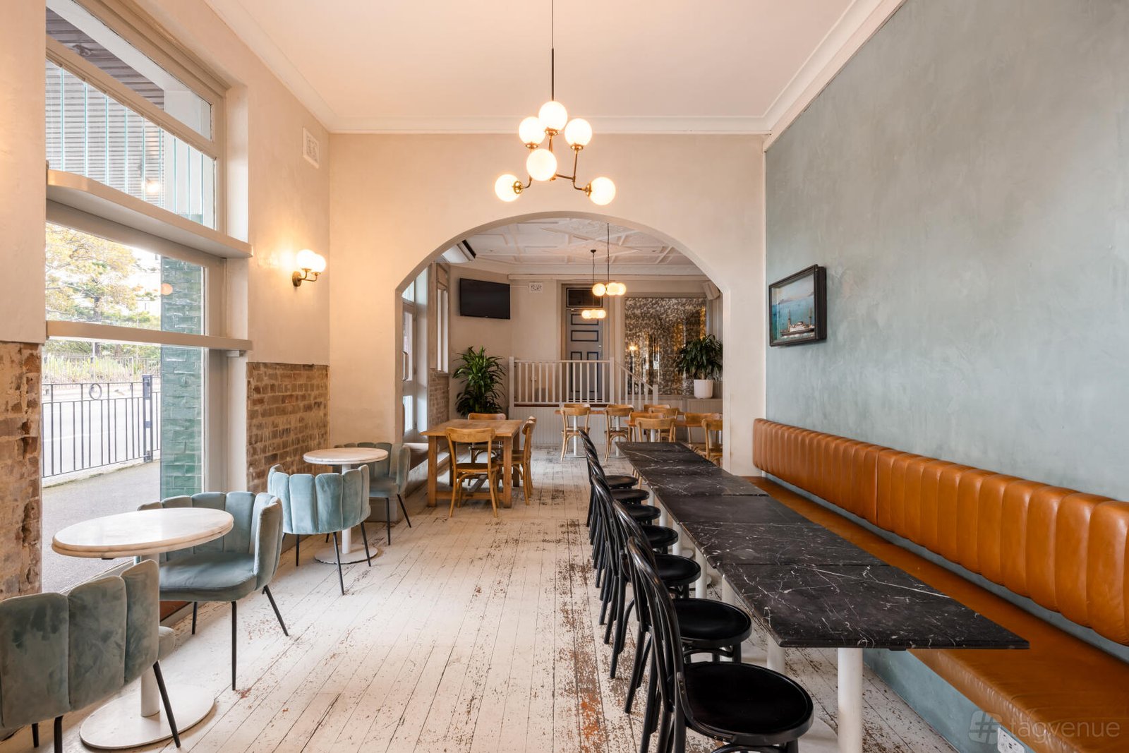 Dining Room at Captain Cook Hotel Paddington photo 2