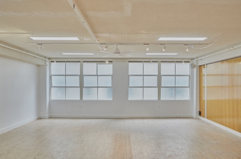 Ground floor private studio off Gertrude St photo 9