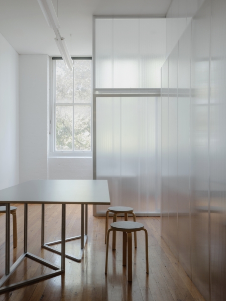 Surry Hills Creative studio share (4 workstations) photo 6