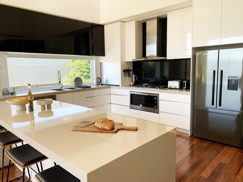 The Ultra Modern Edgy Edgewater House photo 3