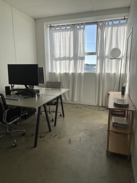 Light filled desk sublet in Private Office photo 2