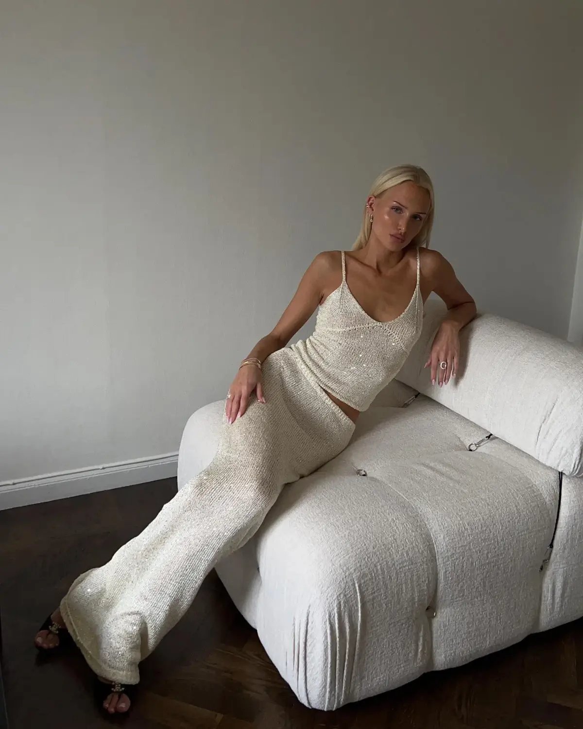 Asta Resort Carolina Camisole and Skirt Set in Ivory Sequin Size S / AU 8 photo 3