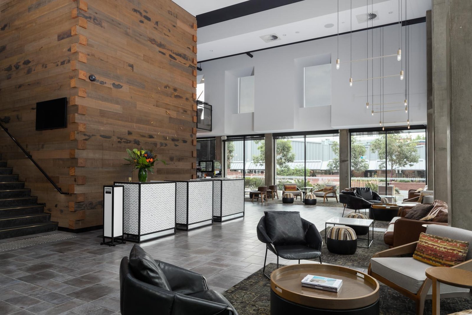 Podium 3 at Rydges Fortitude Valley Brisbane photo 5
