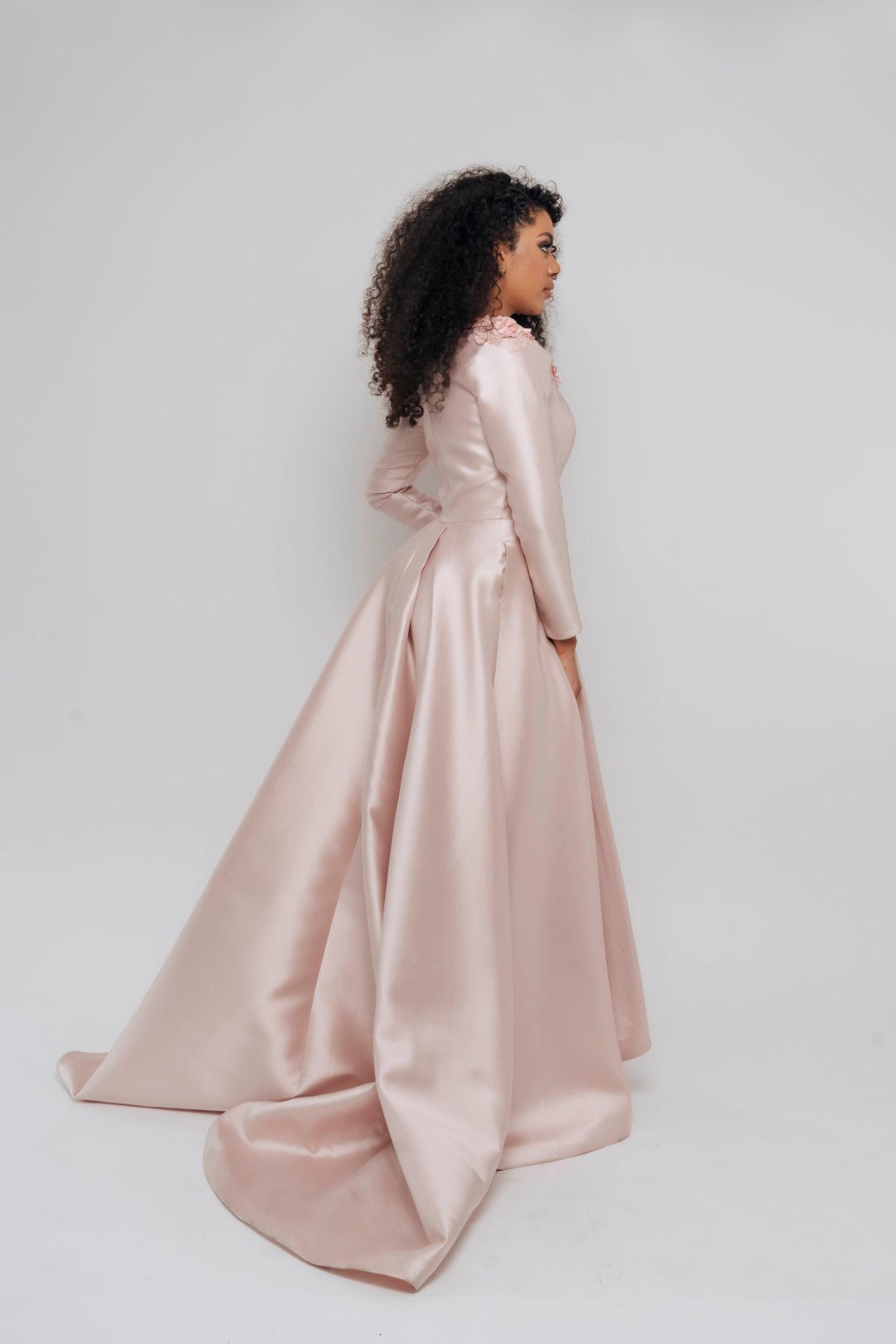 SAHAR PINK photo 2