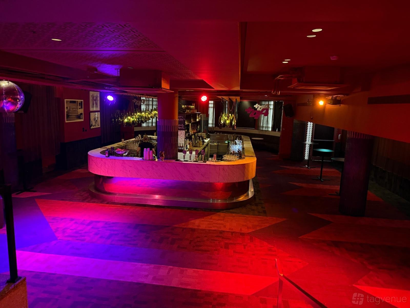 Whole Venue at Billy the Pig photo 7