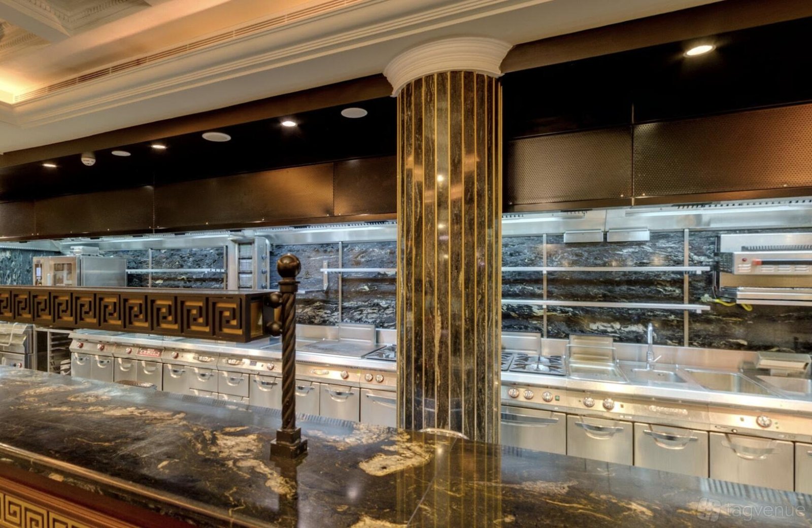 Indoor Dining Room at Armani Restaurant photo 15