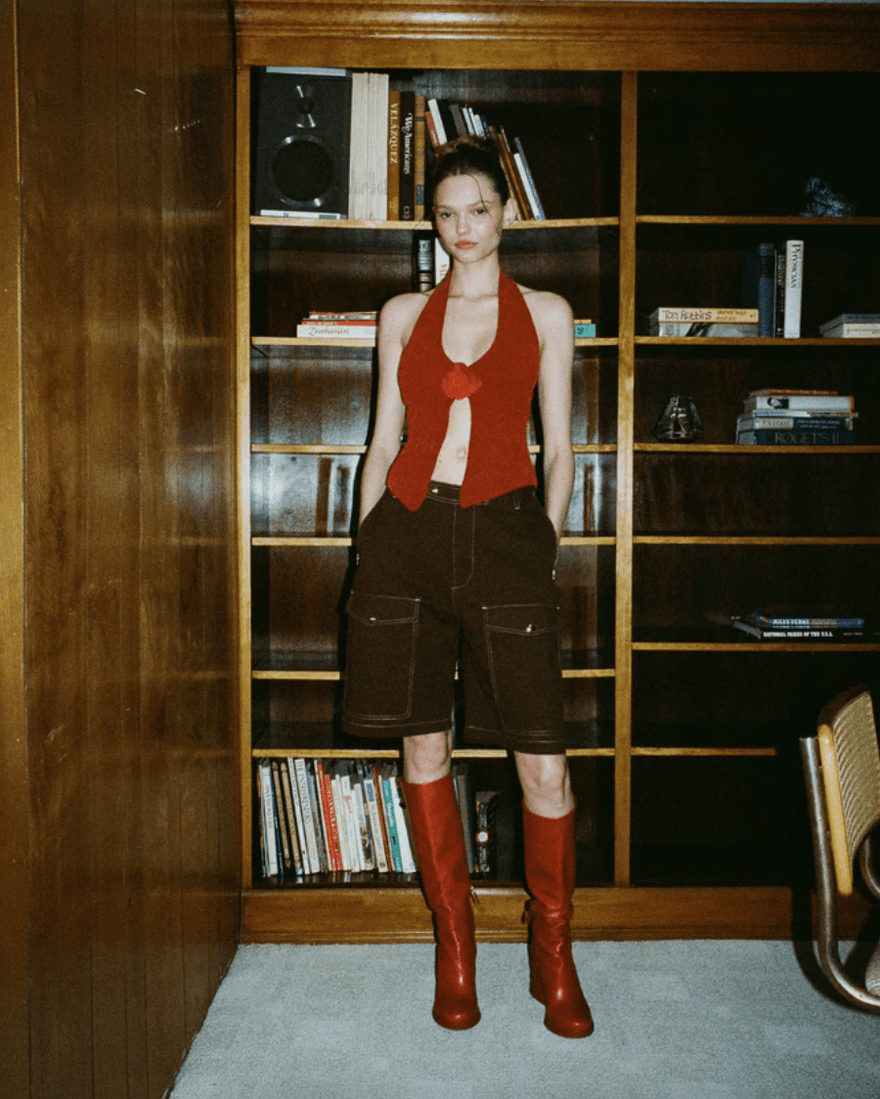 With Jean Rose Top in Red photo 2