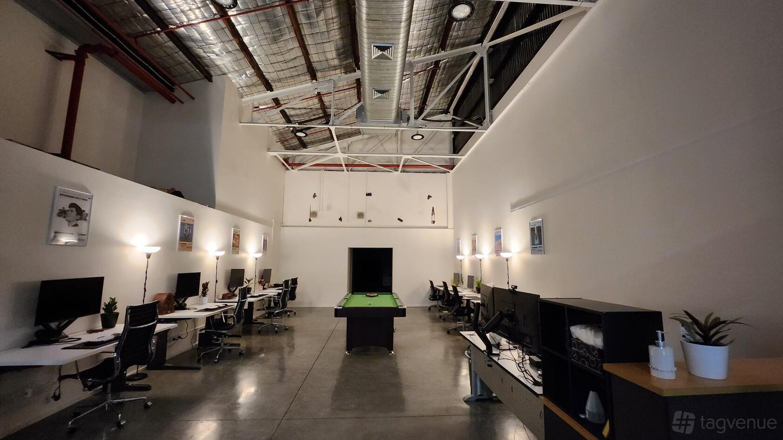 Open Hall Classroom / Office at Scroll Stop Studios photo 9