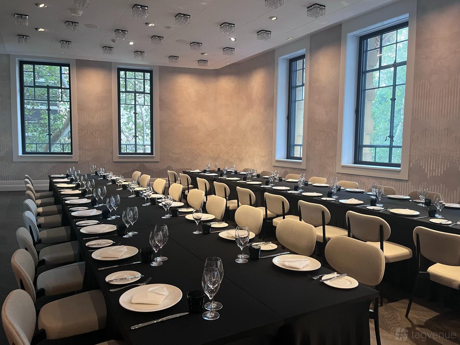 Smith Room at Capella Sydney photo 3