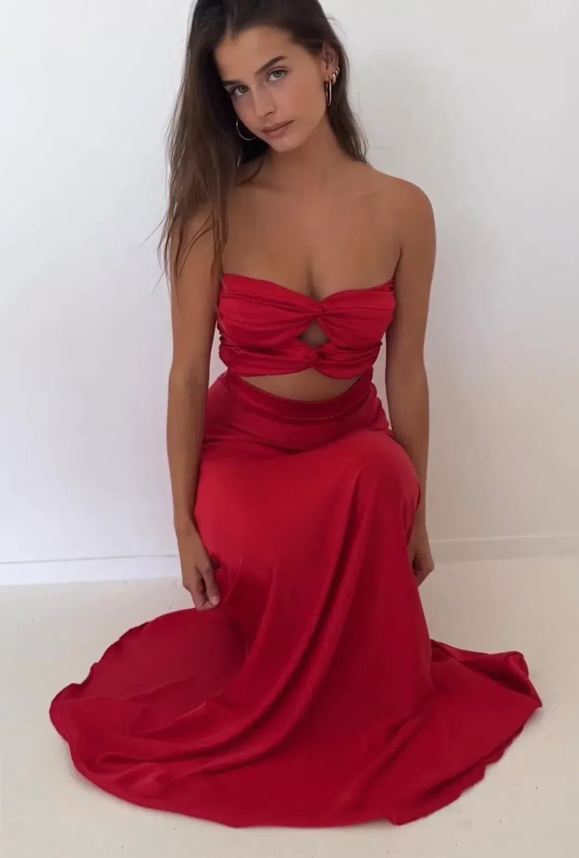 HNTR The Label Inka Gown in Red Wine Size 8 photo 2
