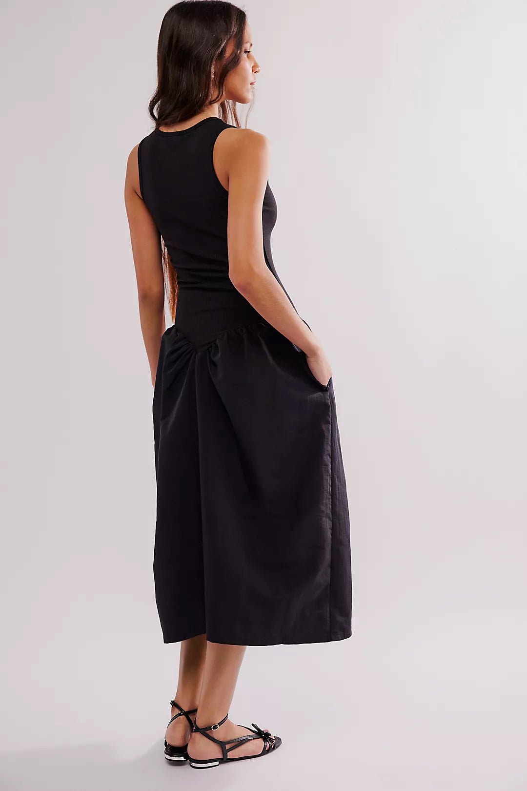 SAEMDI SPORTY PEPLUM DRESS - BLACK photo 6