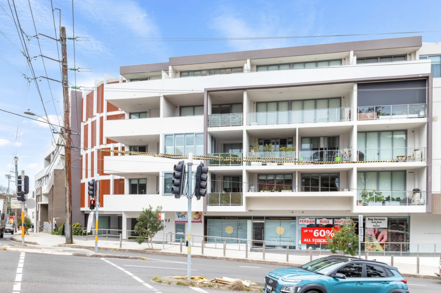 MAJOR EXPOSURE /SHOWROOM /DESIGN HQ /OFFICE SPACE photo 5