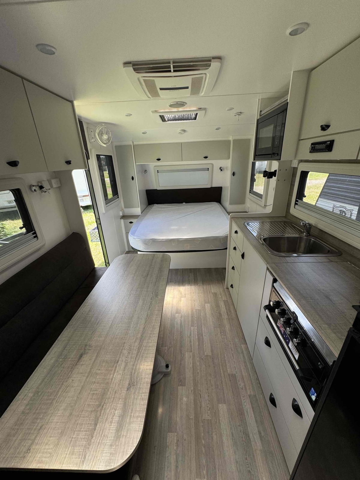 Tourister Bikes & Bunks photo 7