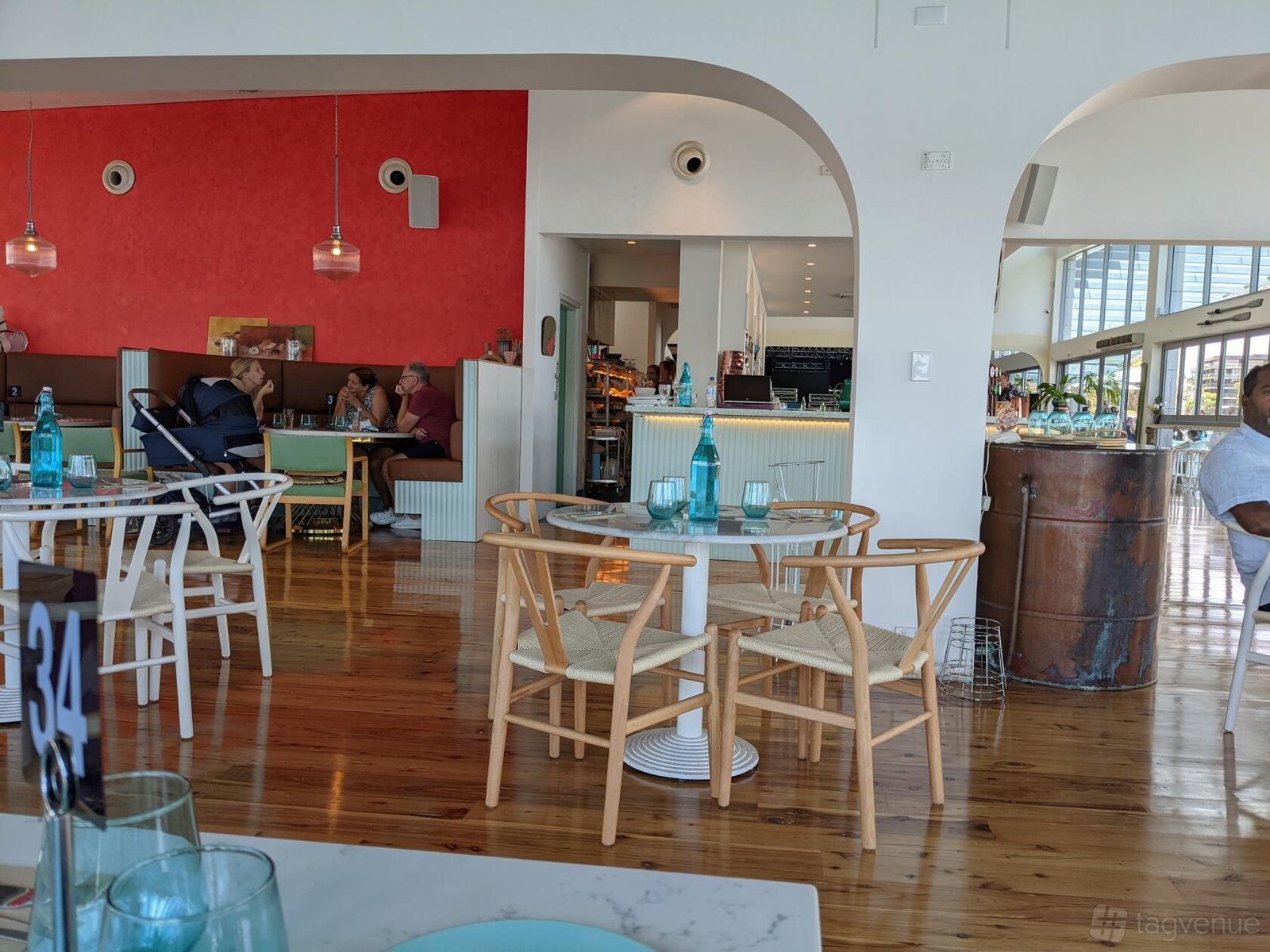 Sunnyside Dining Room at Drifters Wharf photo 7