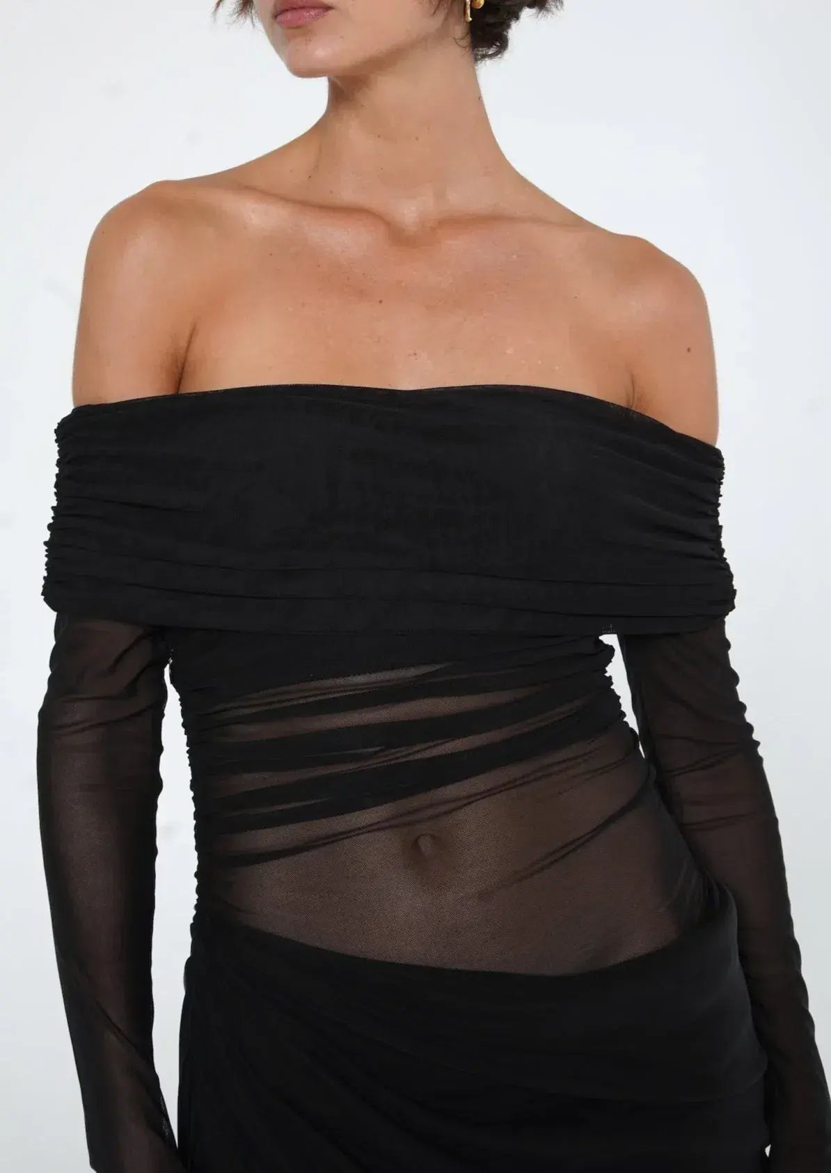 Benni Yasmin Off-Shoulder Maxi Dress Black Size 6 photo 2