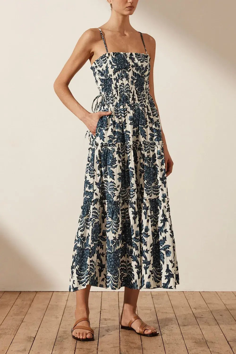 Shona Joy Diana Shirred Tiered Midi Dress Print Size 8 photo 2