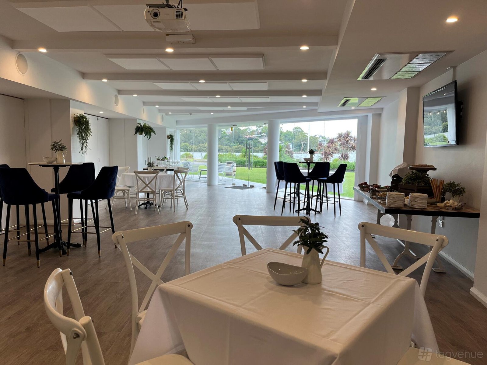 Starboard Private Dining at The Kyle Bay photo 3