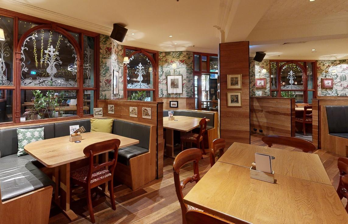 The Dining Room at Pig ‘N’ Whistle - Indooroopilly photo 6