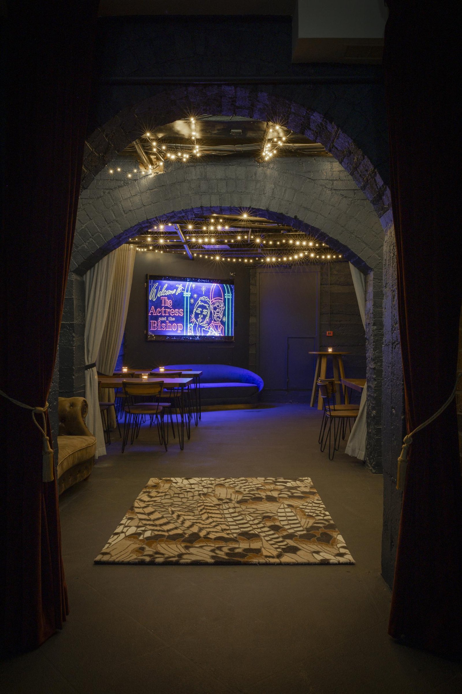 The Actress and Bishop Bar at The Alliance Hotel photo 2