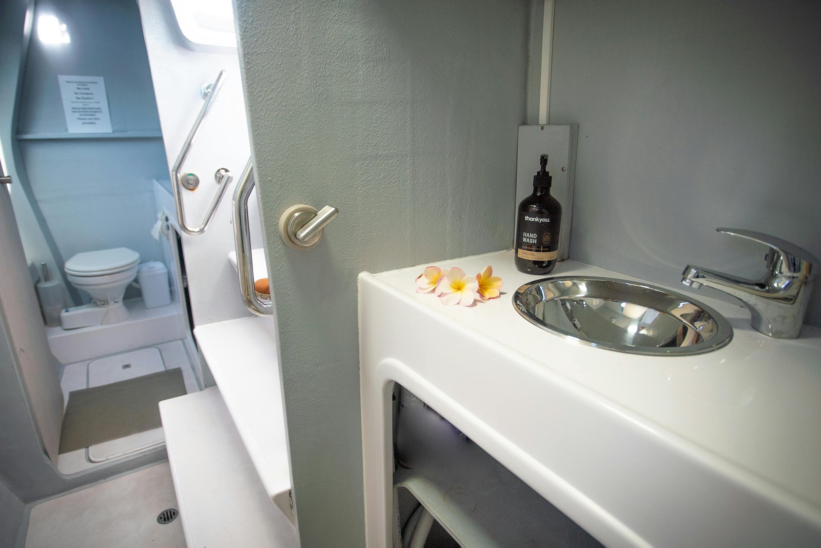 Champagne Sailing photo 17