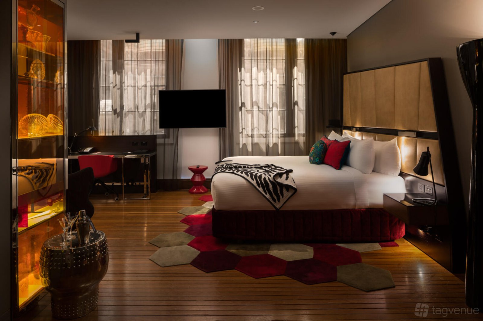 George Room at QT Sydney photo 13