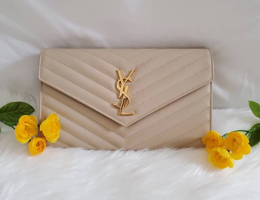 Saint Laurent Monogram Beige Chain Wallet photo 3