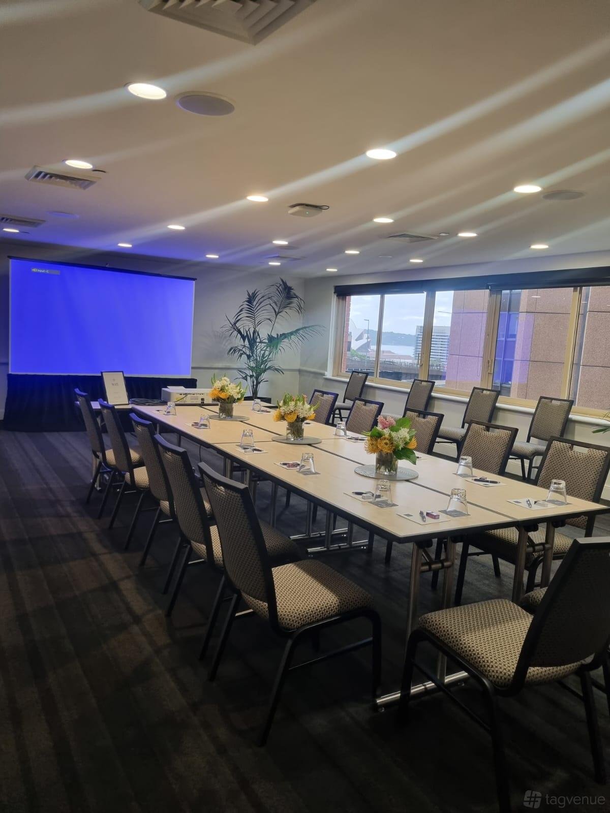 Essex Room at Sebel Quay West Suites Sydney photo 3