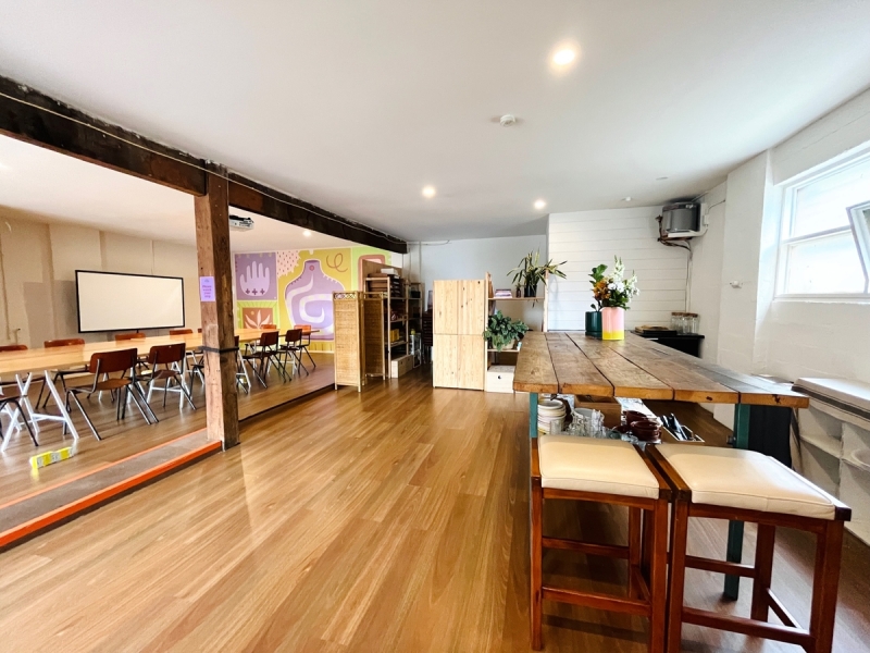 Private Office/Studio/Warehouse photo 6