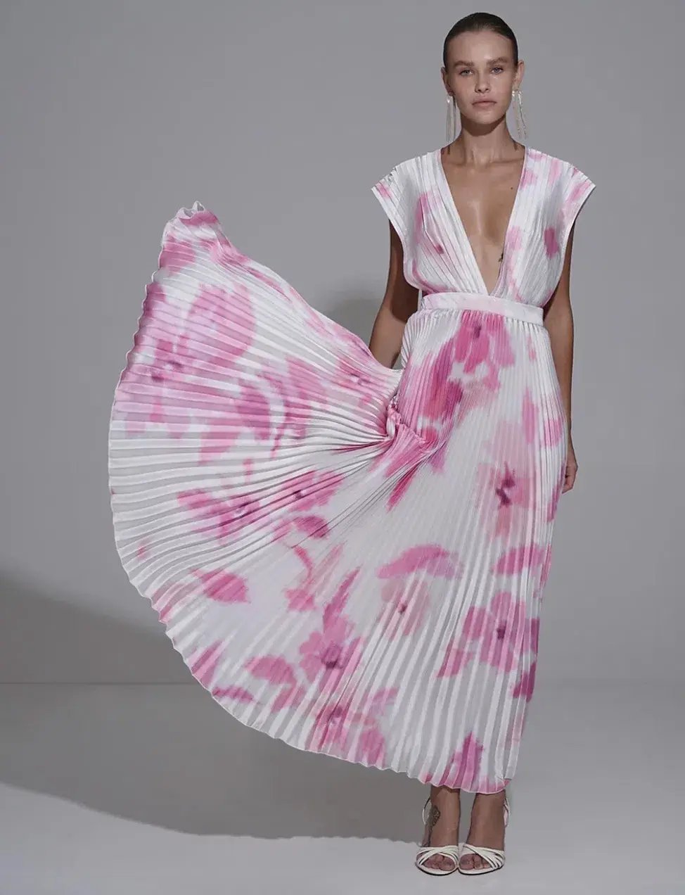 L'Idee Gala Gown Jardin Print Size 10 photo 4