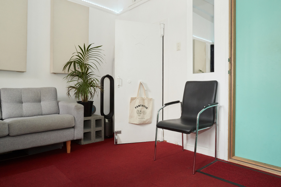 Gem World - Affordable recording studio in CBD photo 3