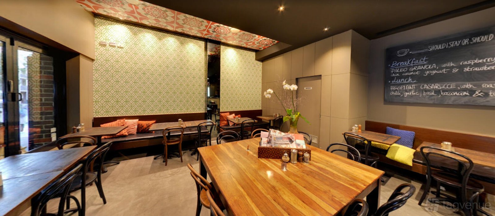 Inside Area at Hoochie Mamma photo 3