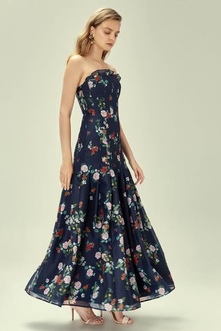 Keepsake Untouchable Gown size S photo 2