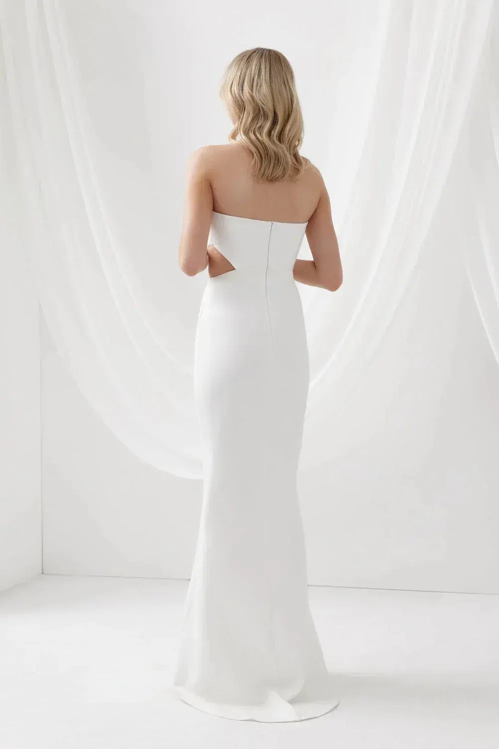 Lexi Serafina Dress White Size 8 photo 3