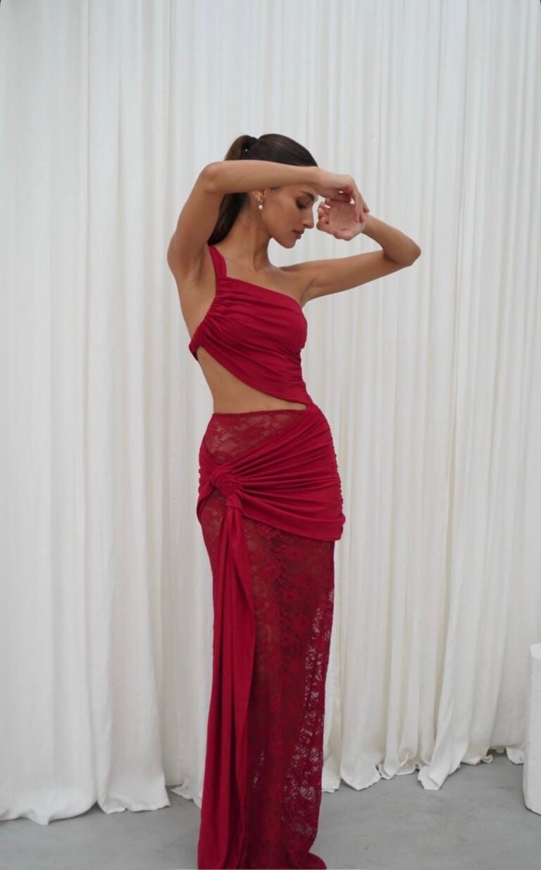 Deconduarte Paradiso Lace Dress Red photo 3