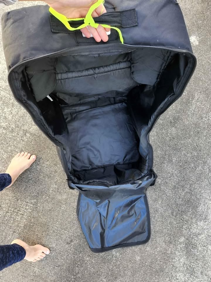 Universal car seat travel bag *hire* photo 5