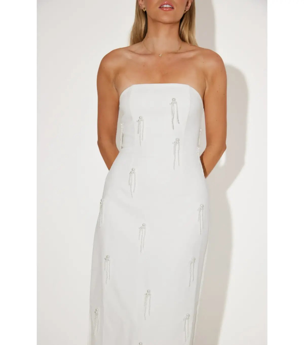 Odd Muse The Ultimate Muse Embellished Midi Dress White Size XS / AU 6 photo 3