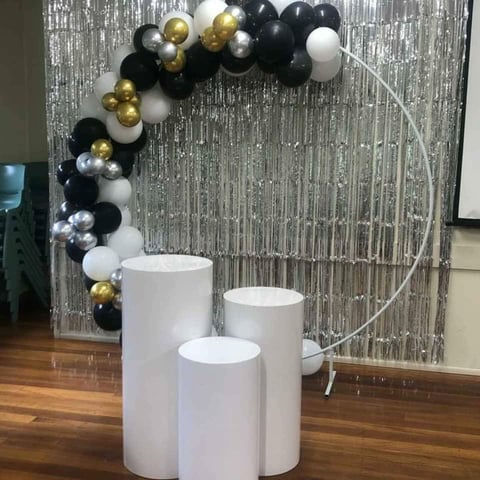 2m backdrop for hire at $30 photo 2