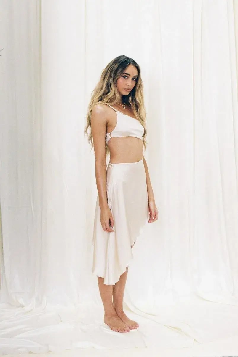Johansen Risque Silk Dress in Latte Cream Size 10 photo 2
