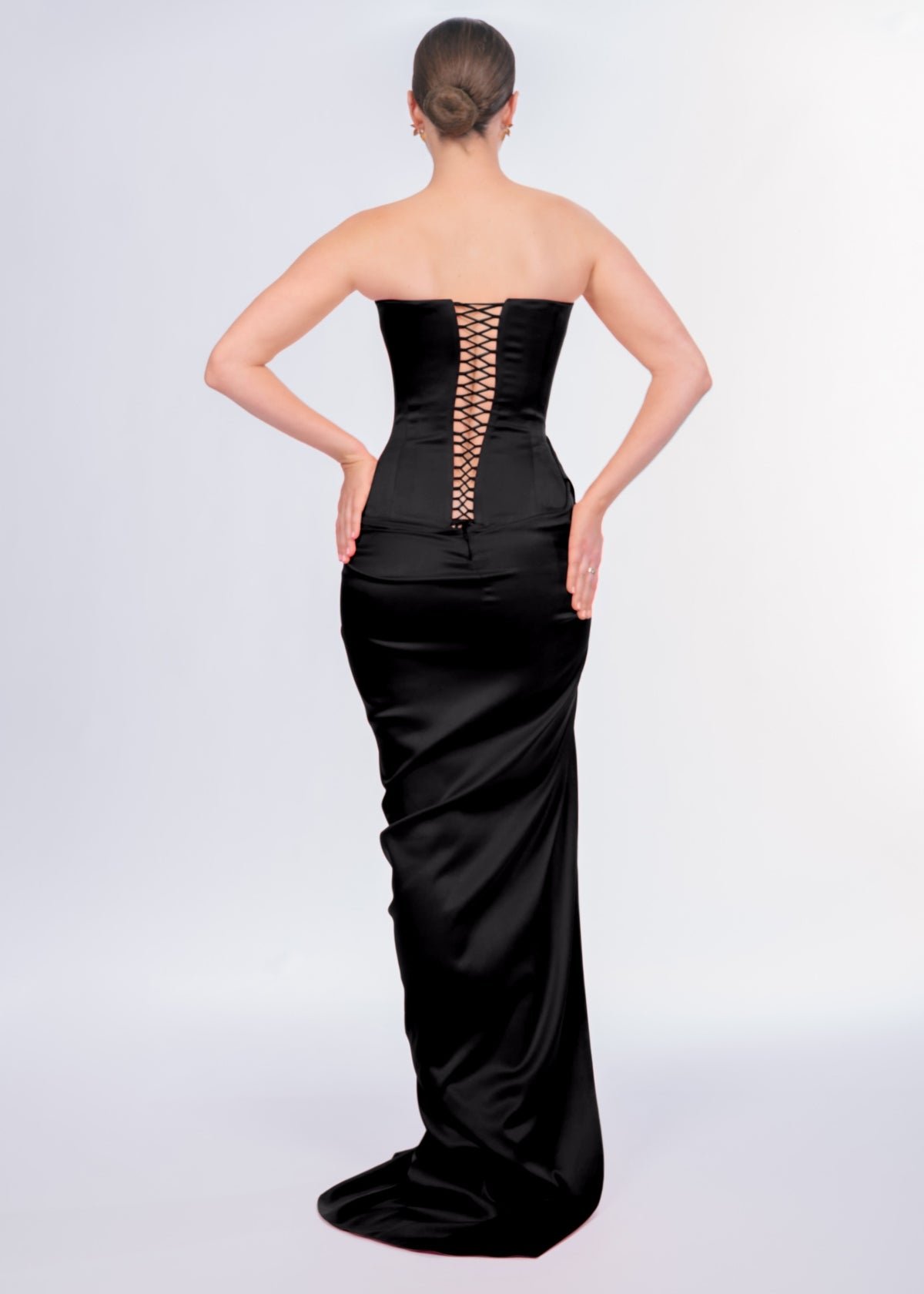 Evelyn Gown in Black photo 5