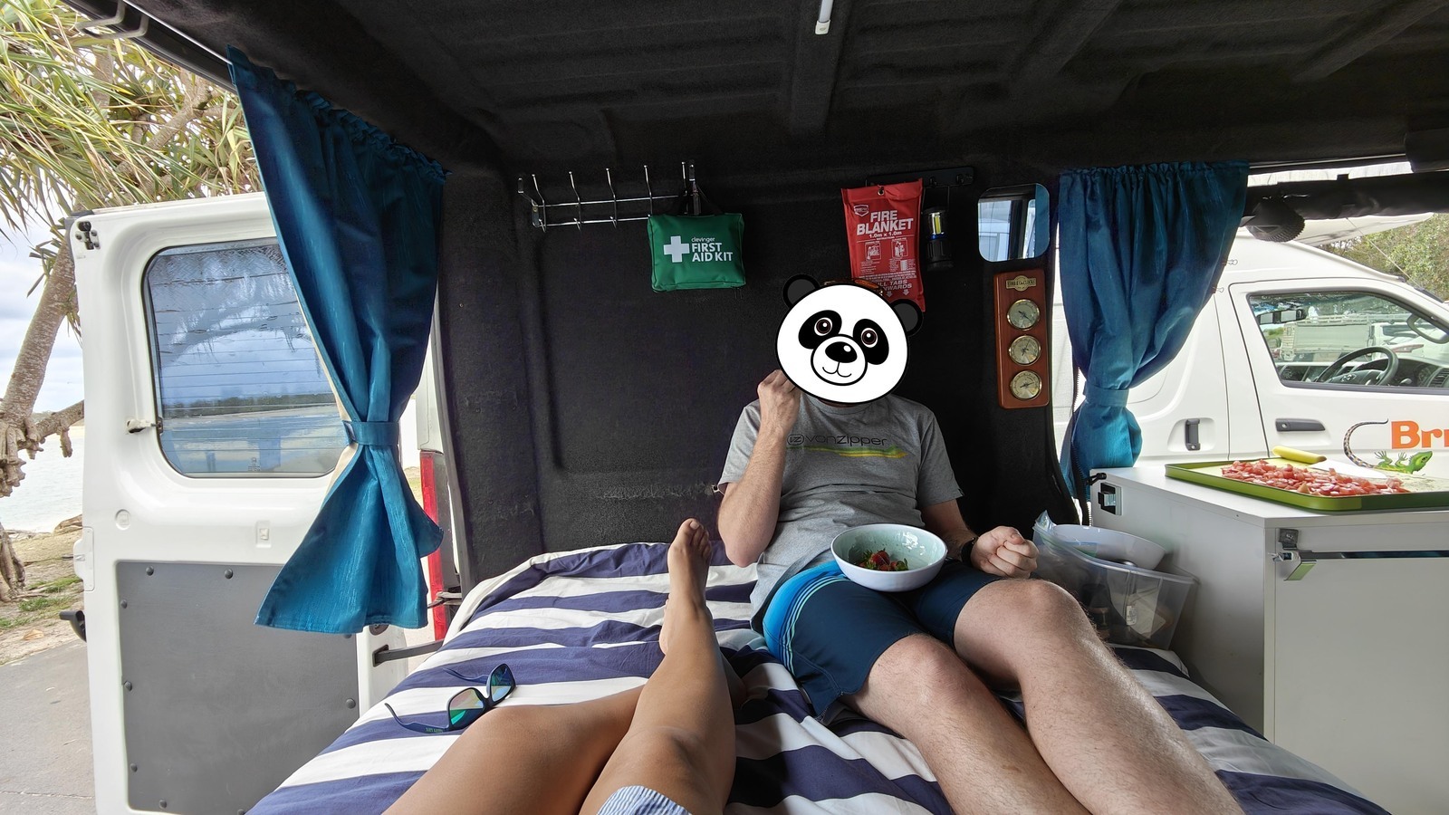 My Cozy Van - NEW LISTING photo 10