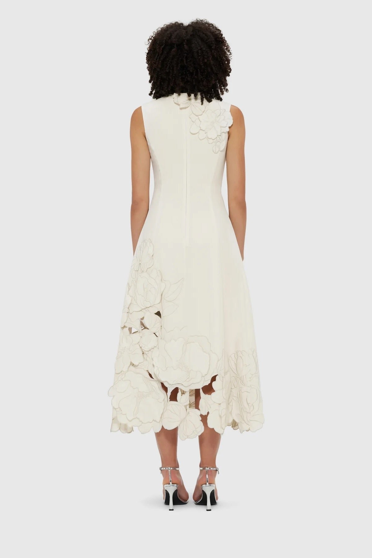 LEO LIN CHLOE APPLIQUÉ SLEEVELESS MIDI DRESS - VANILLA photo 4